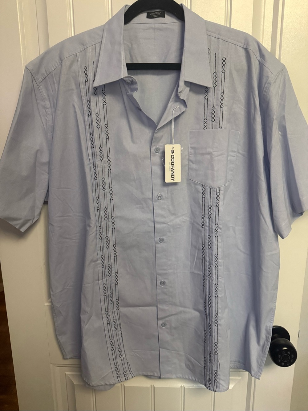 NWT Men's Light Blue Short Sleeve Embroidered Shirt